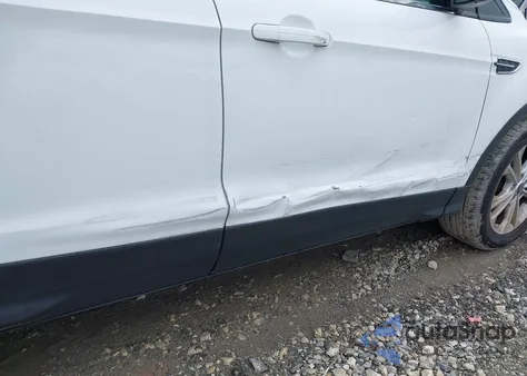 2018 Ford Escape Se z USA, uszkodzony, nr VIN 1FMCU9GD7JUD05953